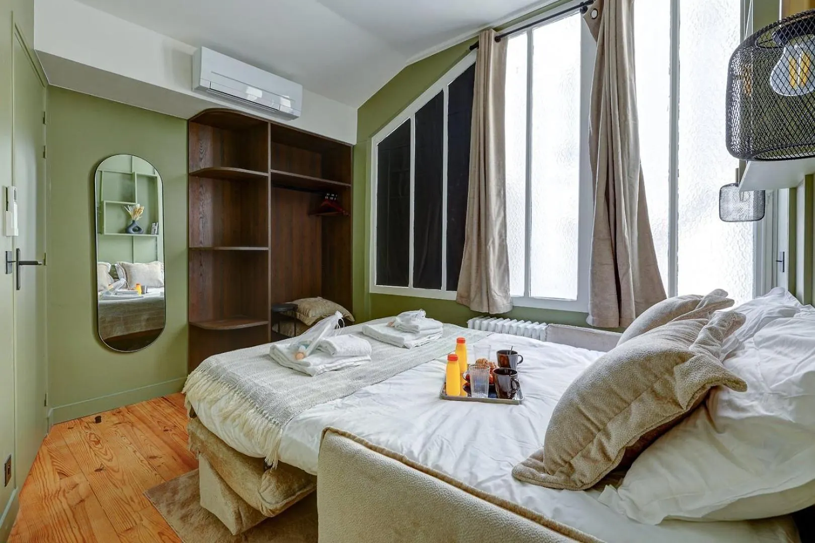 Bluestay 242 - Superb Apartment In Paris